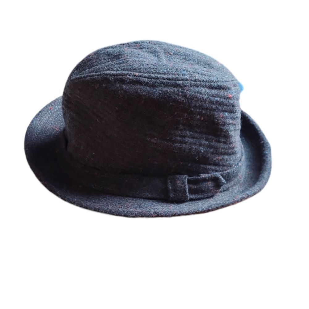 VINTAGE tweed gray wool speckled fedora hat with buckle detail‎